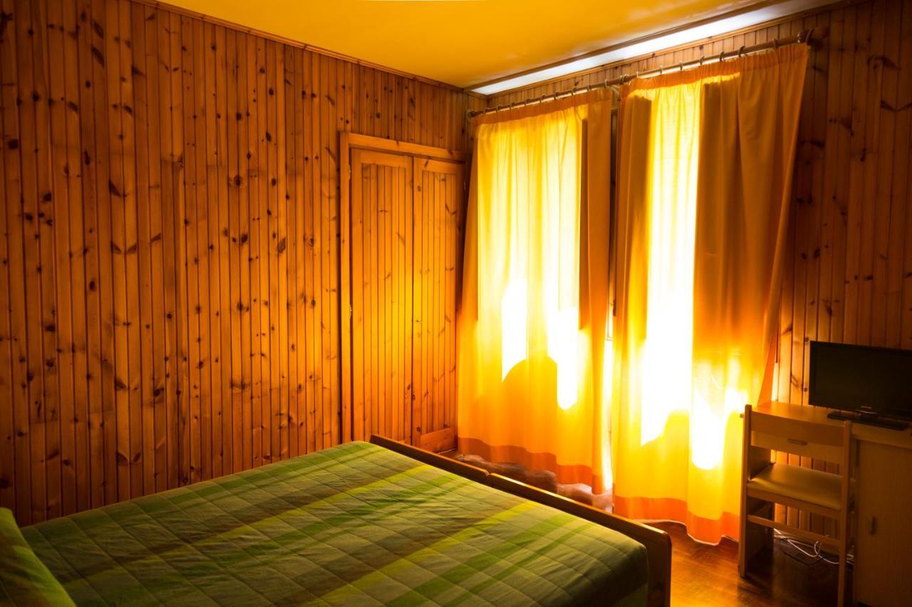 Albergo Centrale Scanno Exterior photo